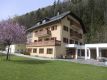 Buerglhaus VOR Fassadensanierung.jpg